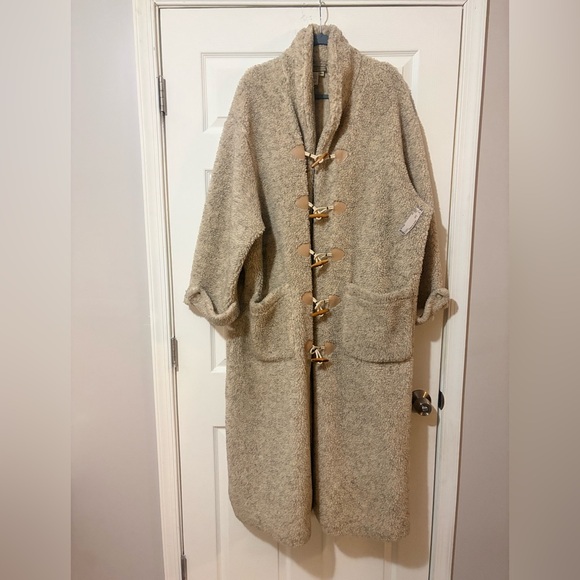 Coldwater Creek Cozy Cream Teddy Jacket - Picture 2 of 4